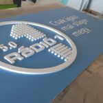 nyomtatott cégtábla 3D felirattal