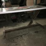 nyomtatott asztal gyártás alatt